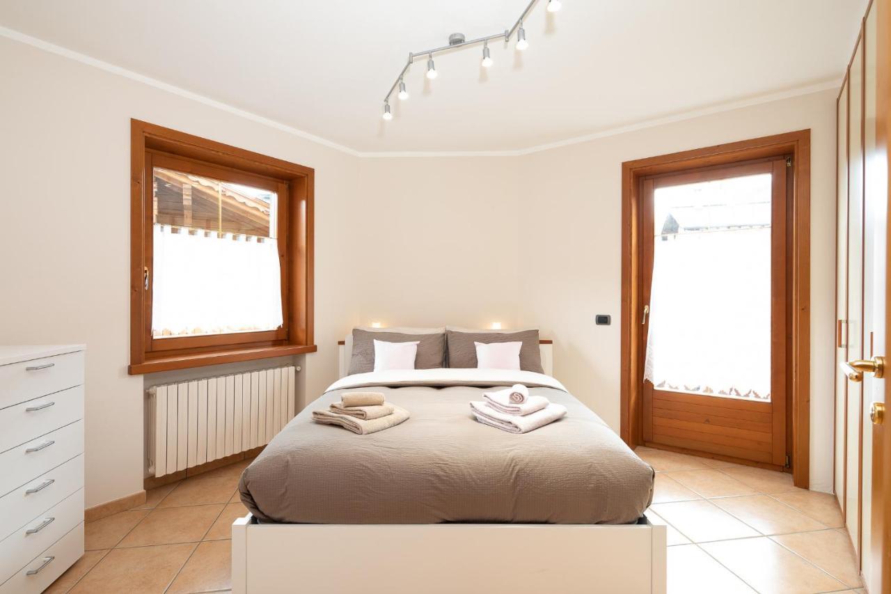 House Apartment *