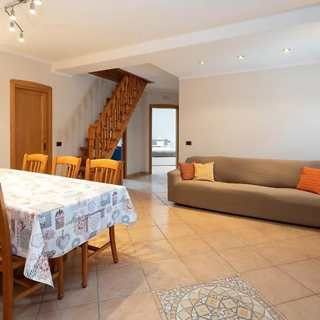 Holiday House Livigno Exterior photo