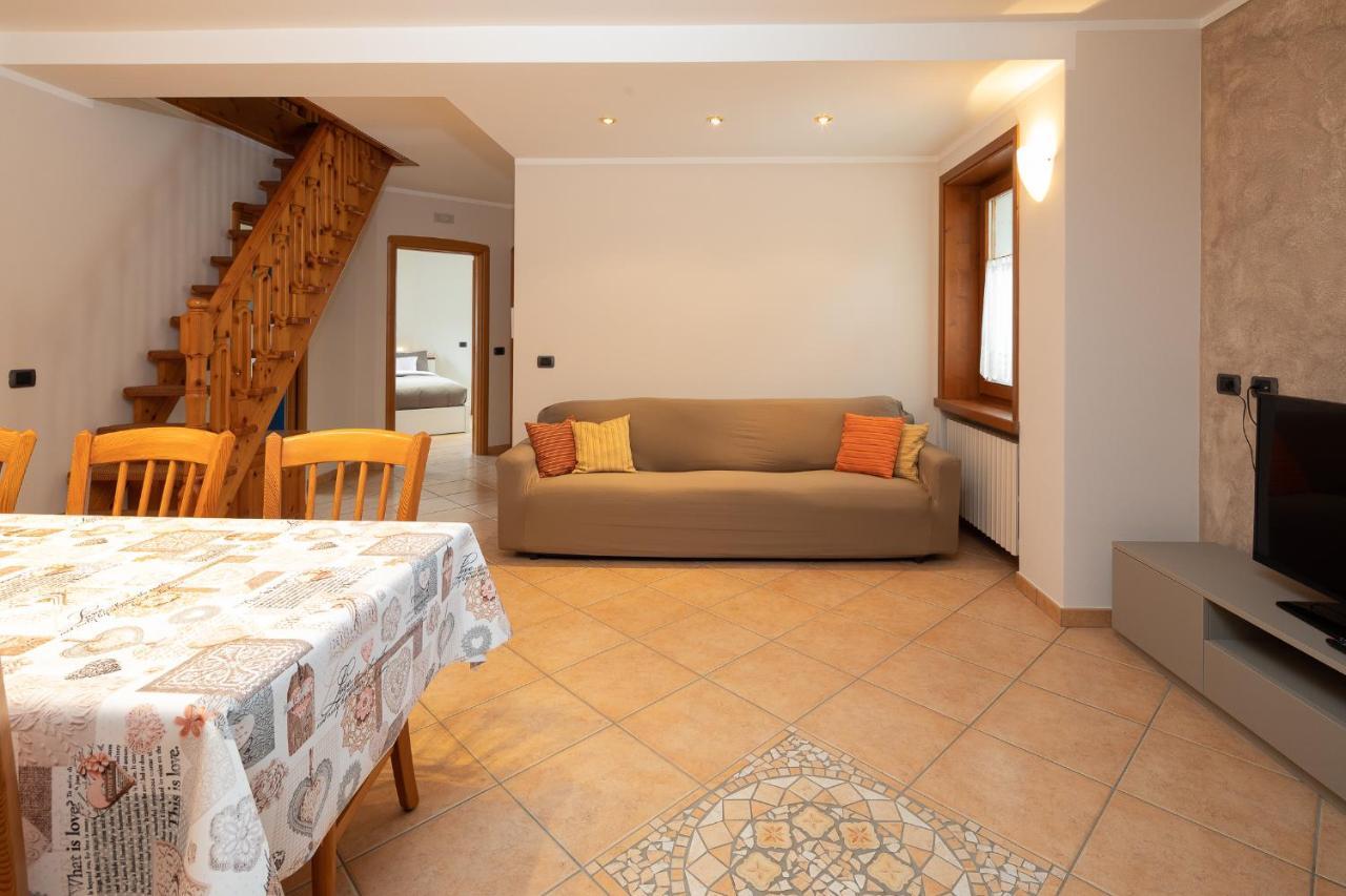 House Apartment *